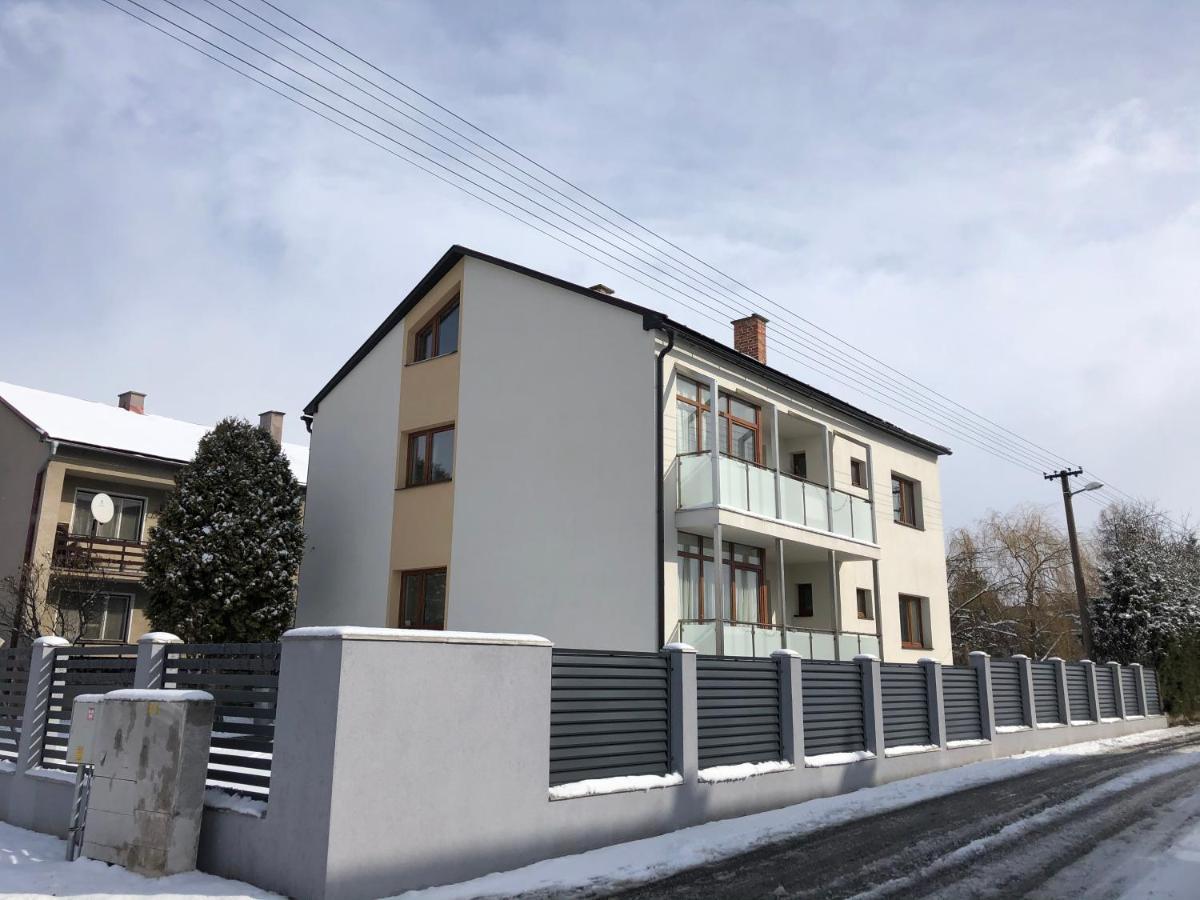 U Pepika Hotel Lipótszentmiklós Kültér fotó